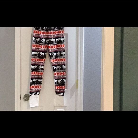 Moose Pajama Set Pants Shirt Size Medium - Picture 2 of 5